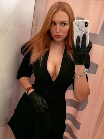 Елена Ураган