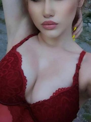 Вероника Роковая Брюнетка фото 2