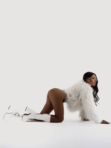 Лан Брюнетка фото 5